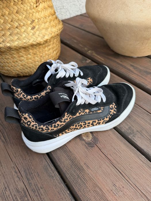 Кеди жіночі Vans