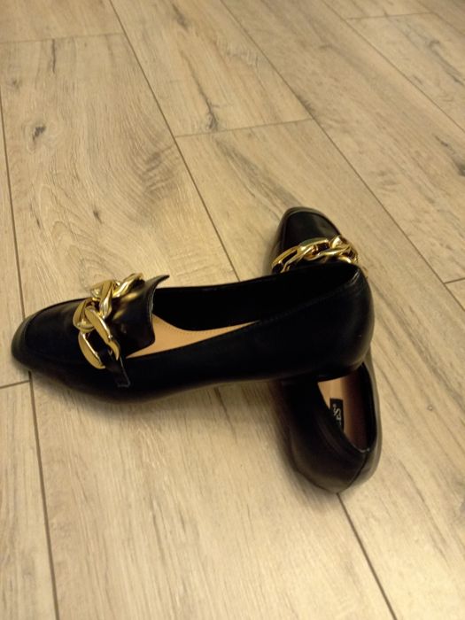 Eleganckie buty, półbuty, mokasyny damskie. 40. Czarne