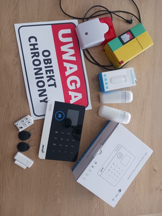 Bezprzewodowy alarm dom garaż budowa GSM wifi komunikaty sms