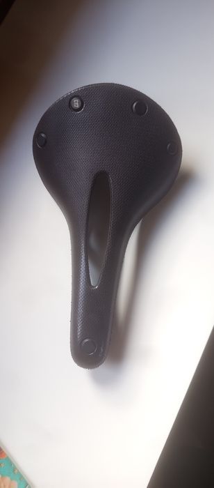 Selim Brooks Cambium C17 Carved Preto - Bom Estado