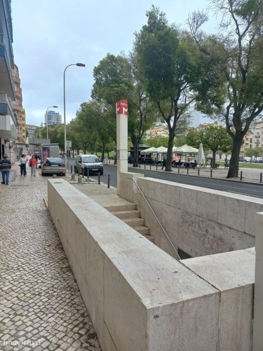 Loja/Escritório junto a Alameda