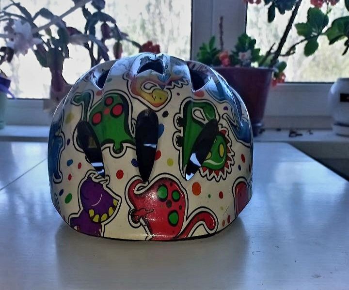 Дитячий велосипедний  шолом