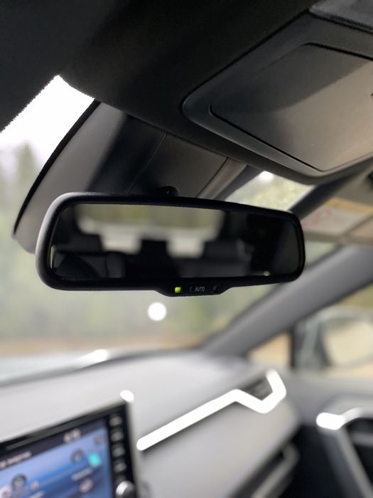 Продам автоToyota RAV4 HYBRID ОФІЦІАЛ