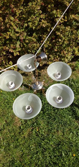 Люстра потолочная на 5 плафонов