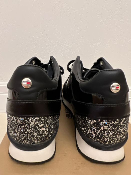 Кроссовки Tommy Hilfiger , оригинал 37