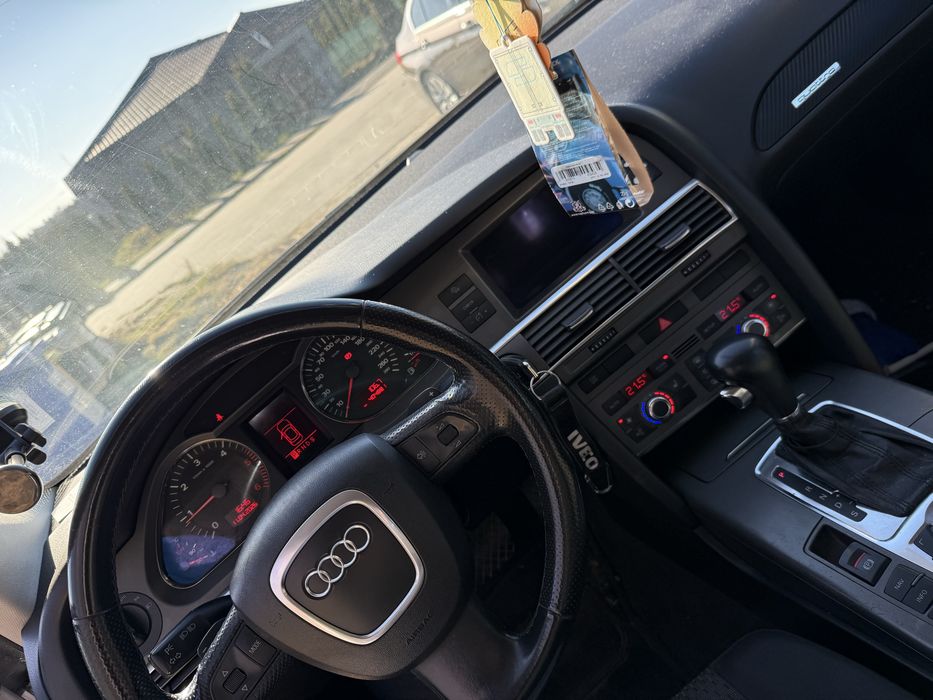 AUDI A6 C6 3.0 quattro