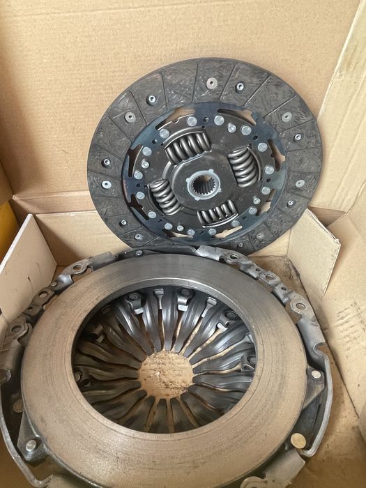 Opel Renault Nissan 2.5л щеплення, сцепление