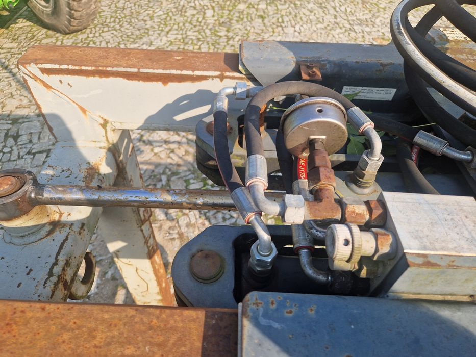 Chwytak hds widły głowica