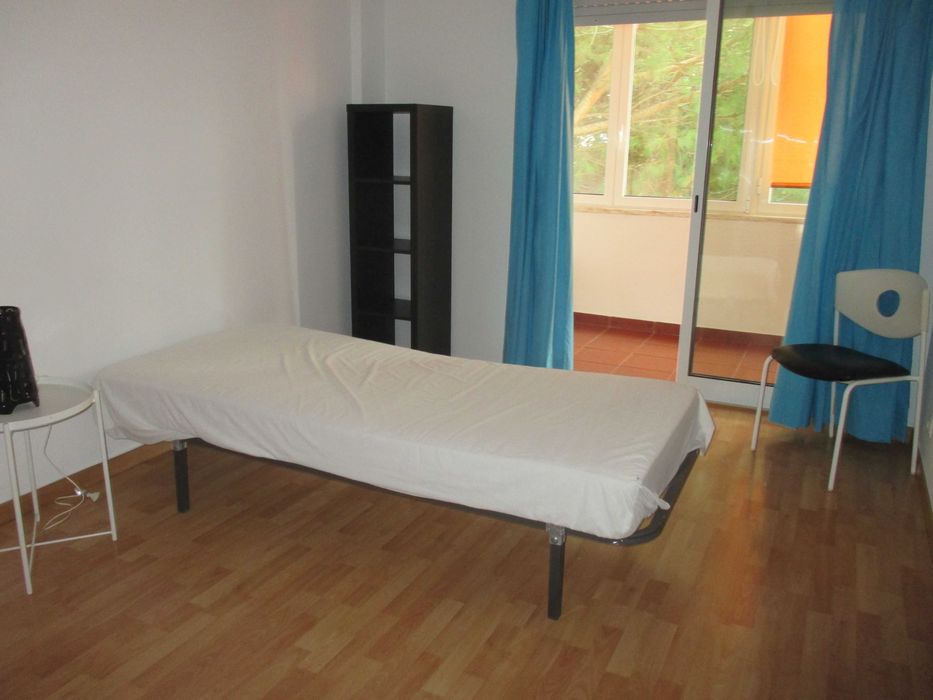 Apartamento T3 em São Miguel das Encostas