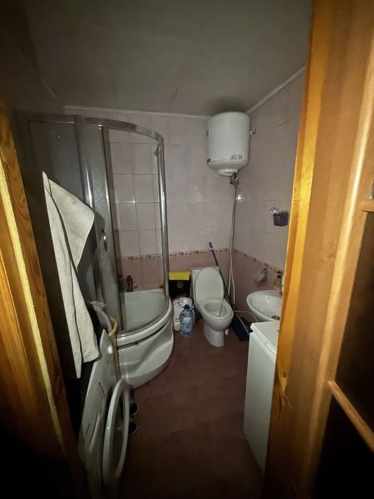 Кімната здається в оренду