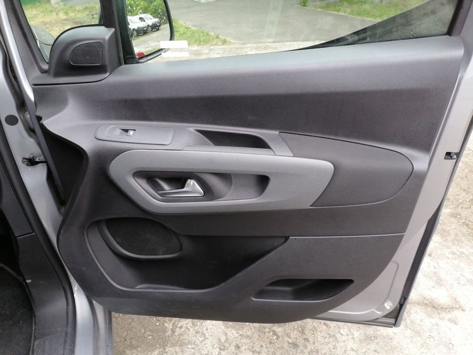 Чернівці. Аварійне відкриття авто, дверей, замків, броньовані двері