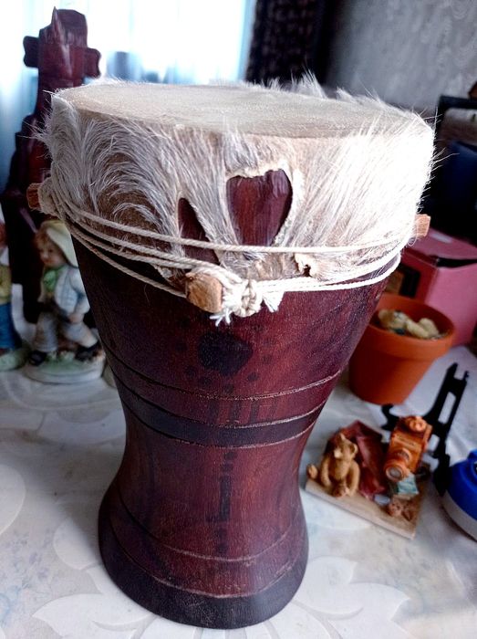 Африканський вінтажний барабан Джембе