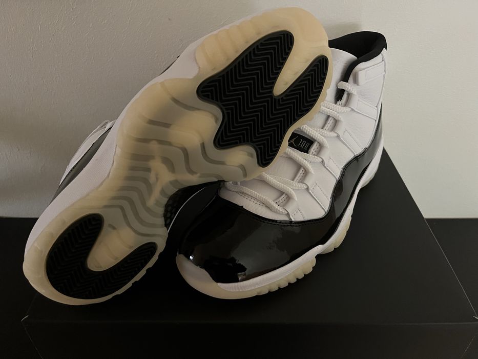 Nike Air Jordan XI “Gratitude” NOVAS