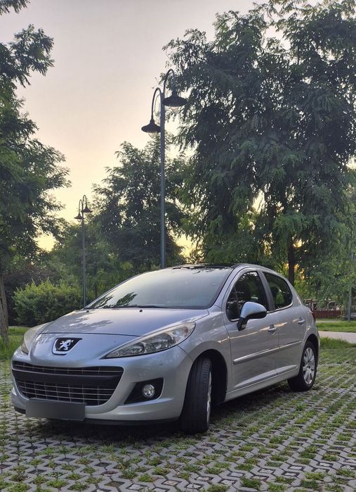 Peugeot 207