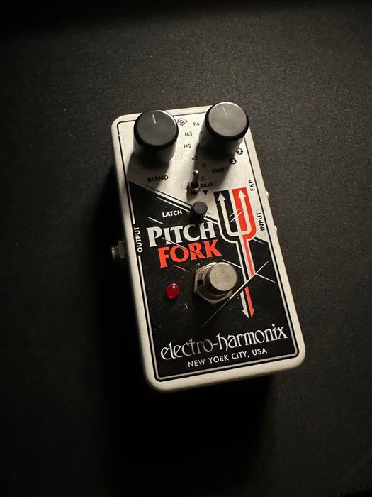 Electro-Harmonix Pitch Fork Polyphonic Pitch-Shifter
