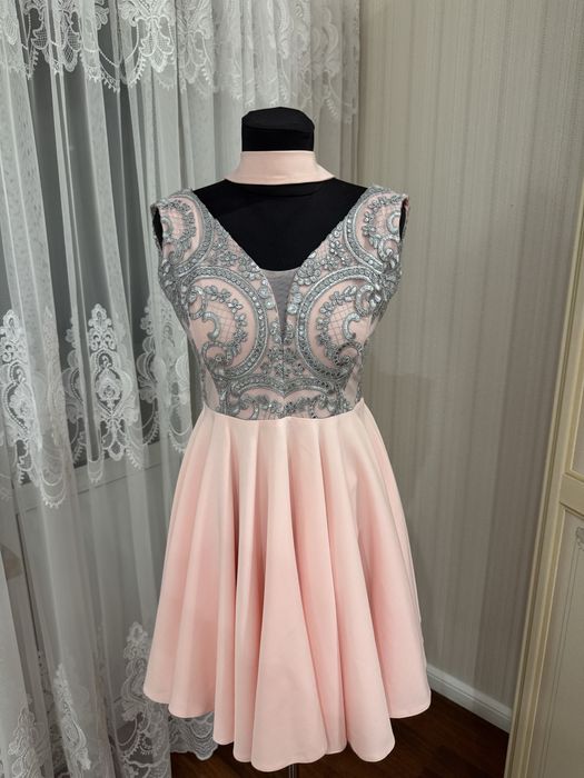 Ніжна вечірня сукня для дівчинки 8-14 років