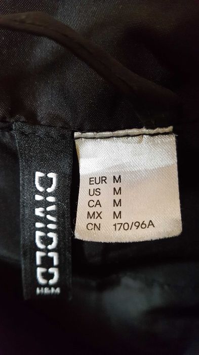 czarna  kurka puchowa z kapuzą super lekka H&M rozmiar M