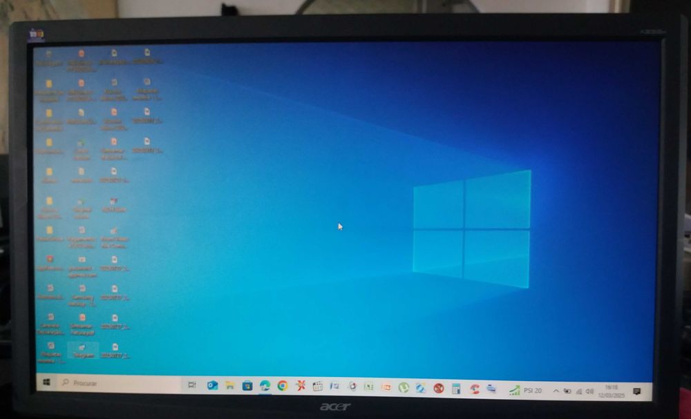 Acer 23" Monitor Model X233H – Impeccable64298644845953122