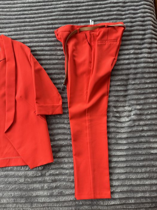 Продам  костюм в ідеальному стані