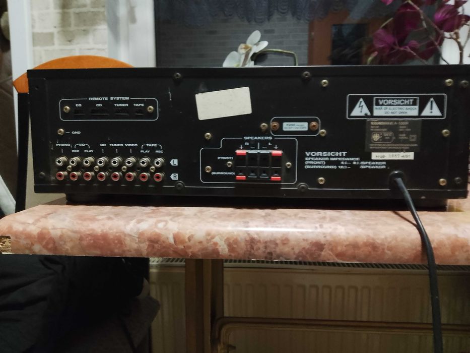 Wzmacniacz zintegrowany Soundwave A-1200. Stan dobry sprawny.