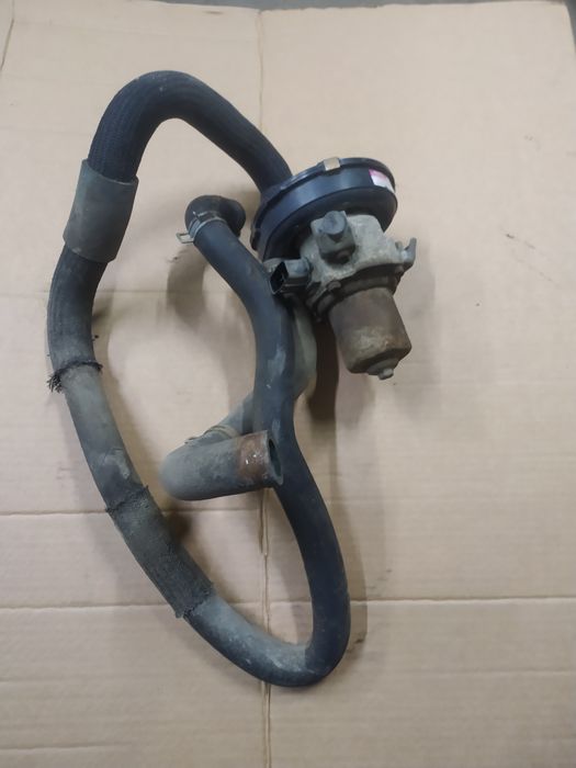 Pompa powietrza wtórnego toyota corolla e12 TS