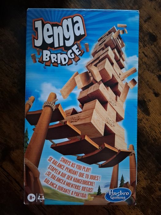 Jenga bridge od Hasbro