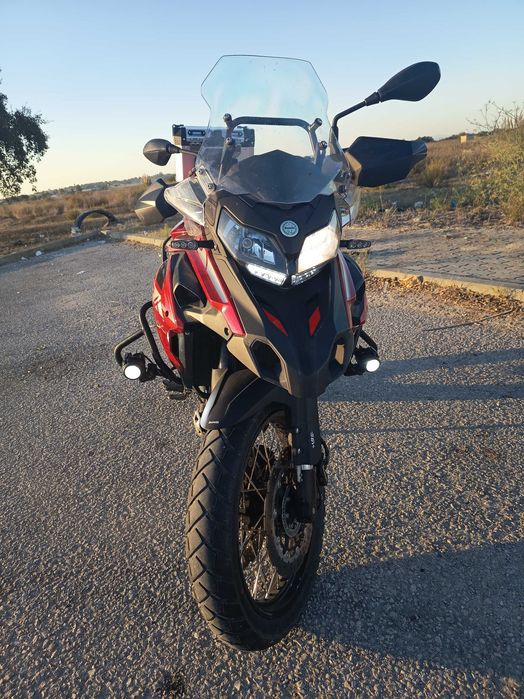 Mota Benelli TRK 502 X
