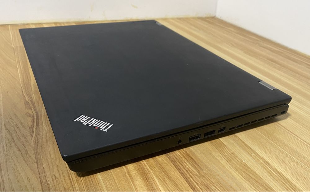 Lenovo ThinkPad P50 | i7-6820HQ | M2000M 4 gb | 32 gb | SSD 256| FHD