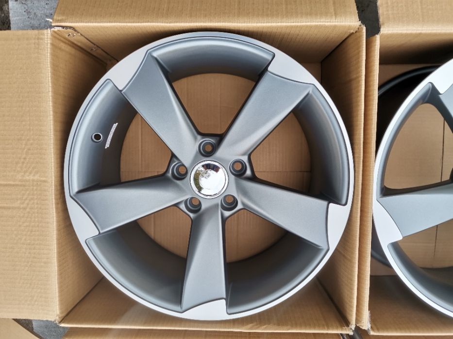 Alufelgi 5x112 18 ET45 Audi A3 A4 B7 B8 A6 C6 C7 TT TTS Q2 Q3 Rotor