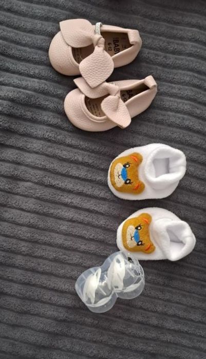 Продам на дівчинку