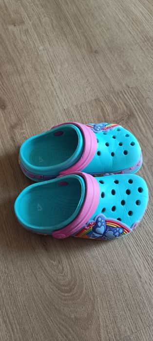 Buty croksy rozmiar 27