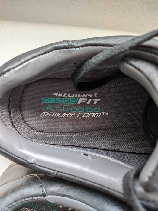 Продам Skechers Volden Fandom (43р)