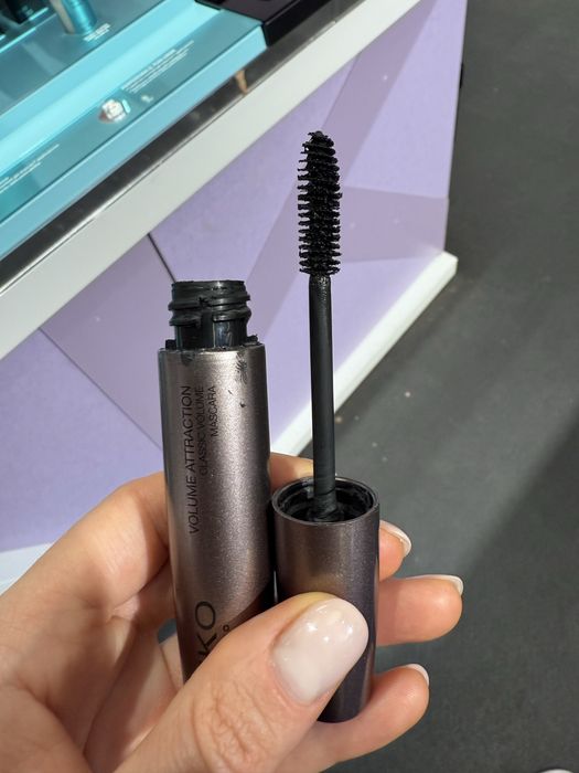 Туш Kiko luxurious lashes  extra longeyes bolume attraction