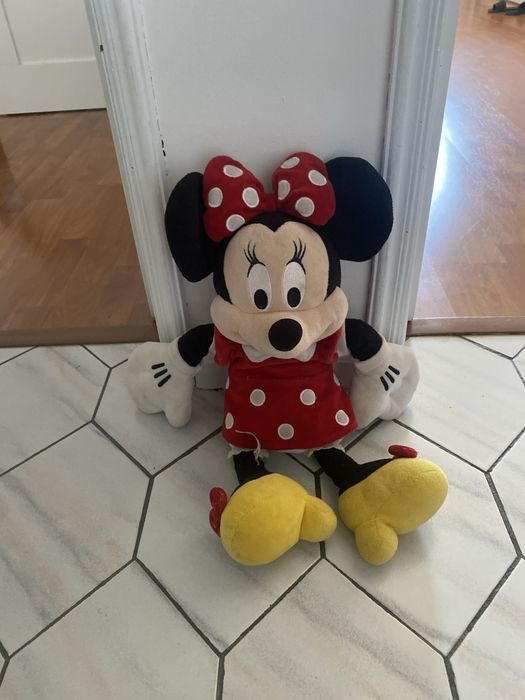 Lote de Peluches – 65€ | Minnie, Stitch e outros