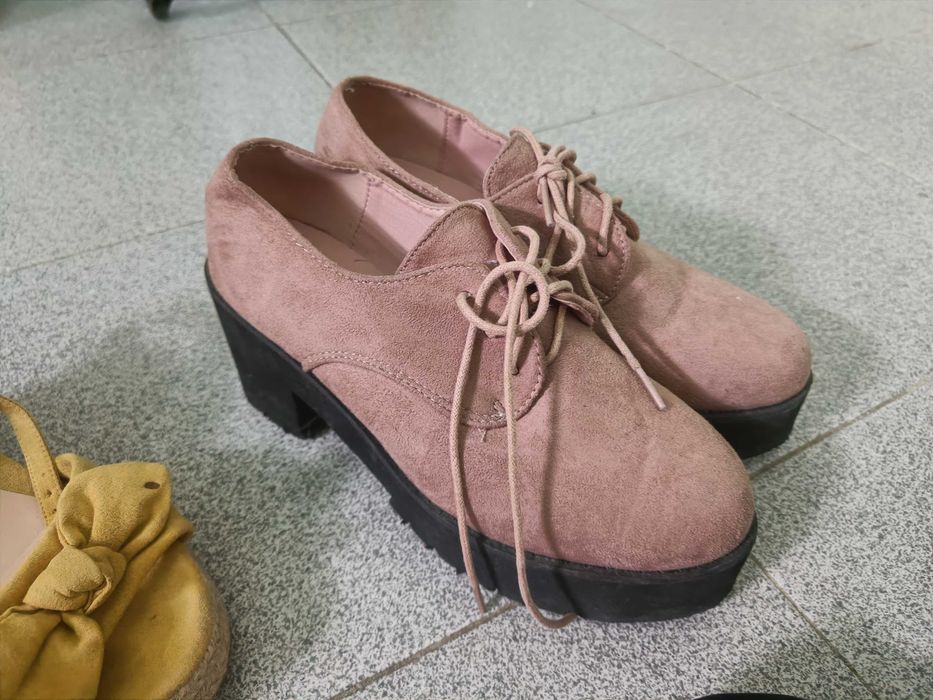 Pack 7 Sapatos Tam. 39 muito pouco usados