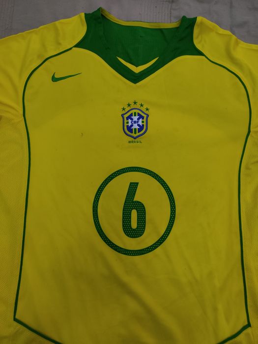 Vendo Camisola  da seleção brasileira. Do Roberto Carlos