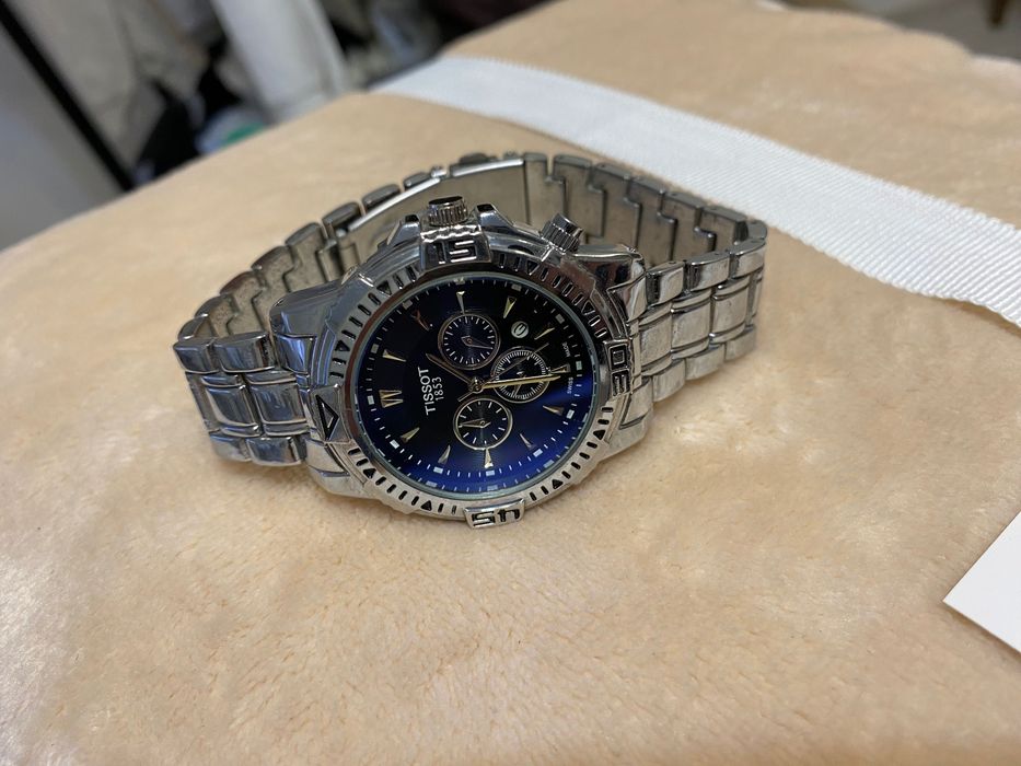 Годинник TISSOT