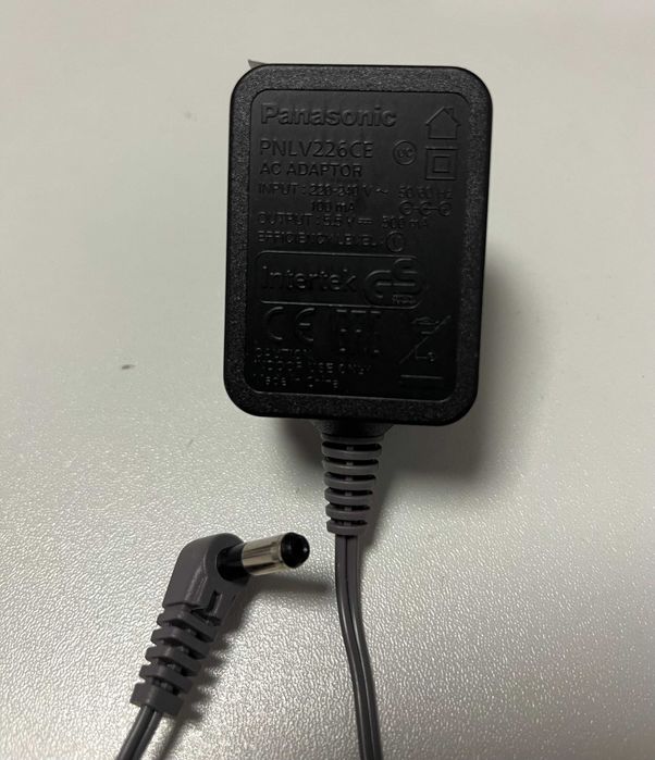 Zasilacz Panasonic 5,5V DC 500mA, model: PNLV226CE