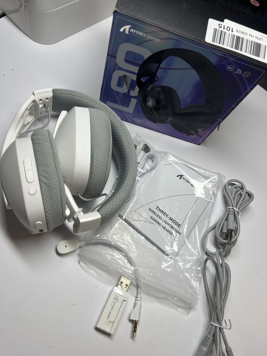 наушники марки Attack Shark, модель L90.