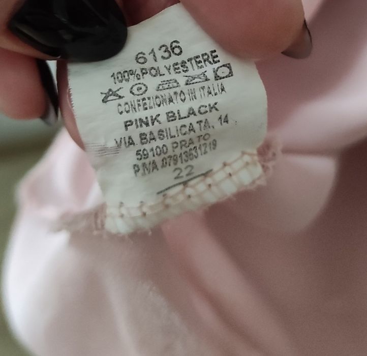 Luźna koszula z falbanami