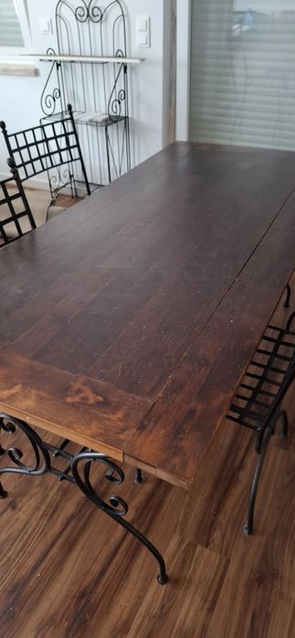 Mesa de jantar com 4 cadeiras