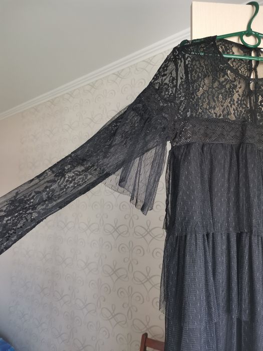 Платье  Zara размер xs