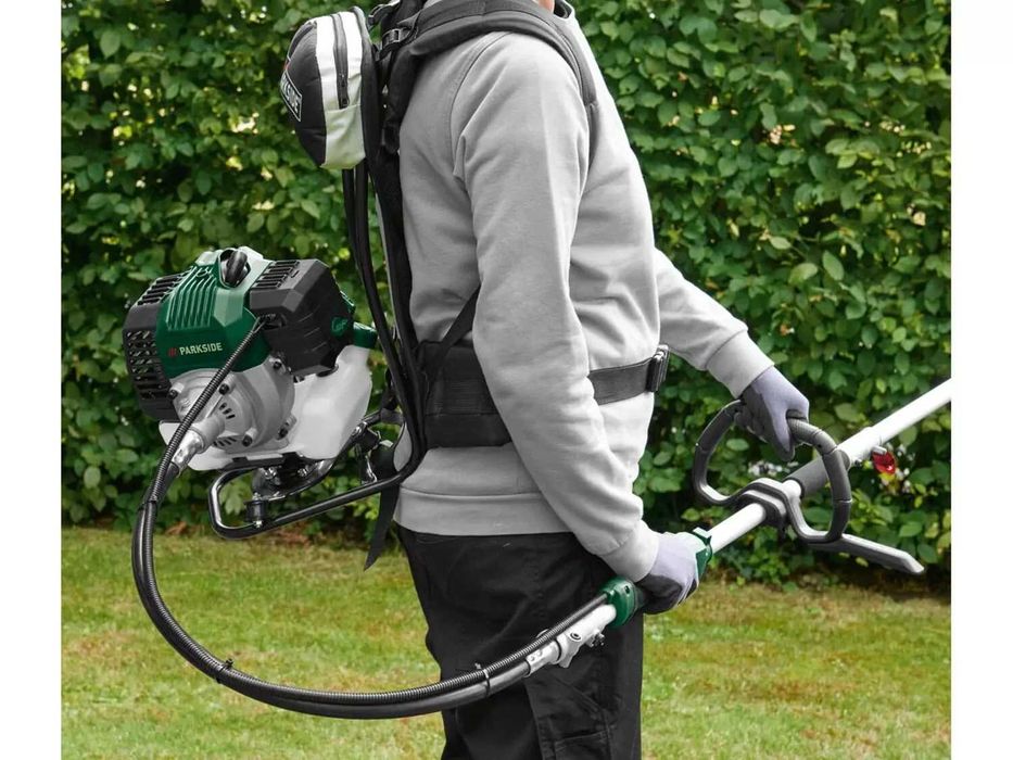 Багатофункціональний пристрій Parkside PBRK 700 A1,кущоріз,тример,пила