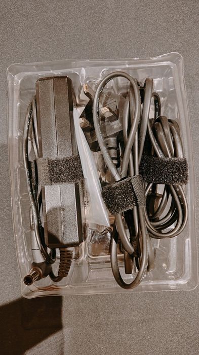 Adaptador carregamento portátil (HP, Compaq,Asus,Toshiba, Sony,Acer,