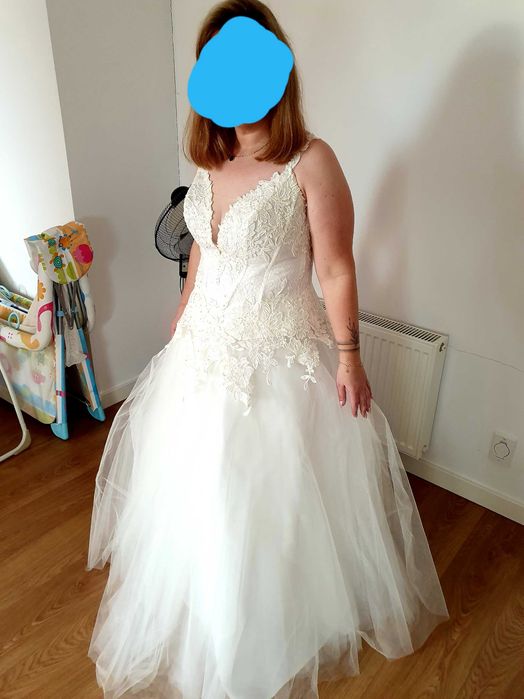 Suknia ślubna kolor ecru