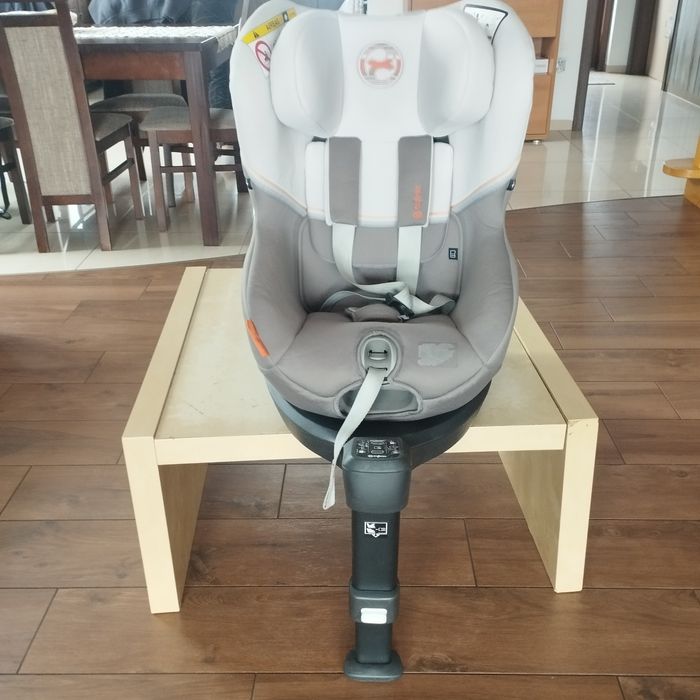 Fotelik samochodowy SIRONA SX2