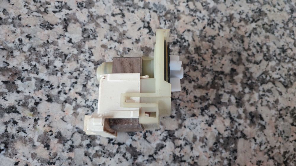 Bomba de Drenagem Beko – DFN 1500
