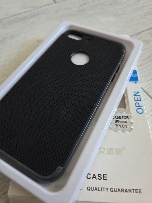 Продам дешево чехлы для смартфонов Samsung, iPhone и других моделей