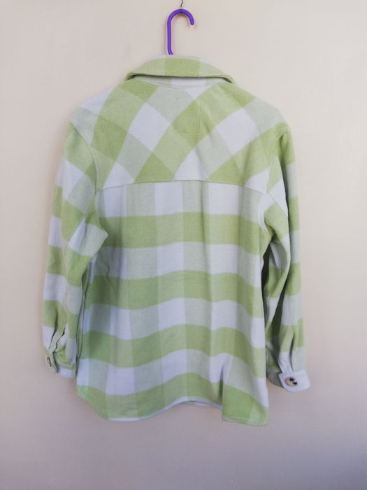 Camisa de inverno marca Lefties