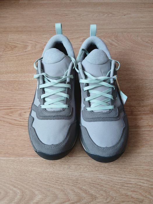 Buty trekkingowe damskie